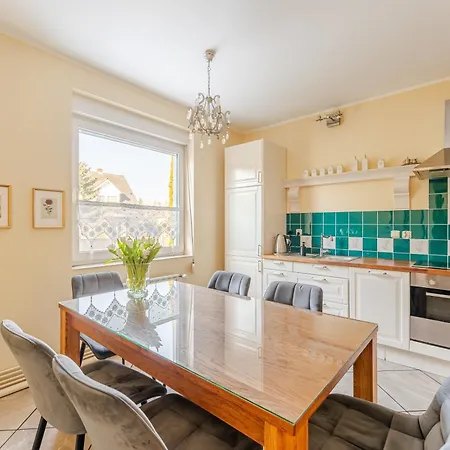 Dom W Grzybowie Kolobrzeg בית נופש גרצי'יבובו