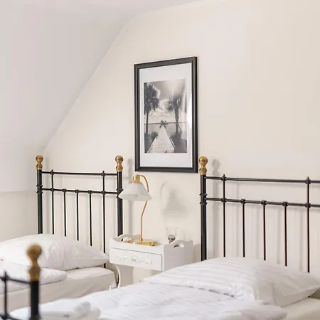 Dom W Grzybowie Kolobrzeg בית נופש גרצי'יבובו